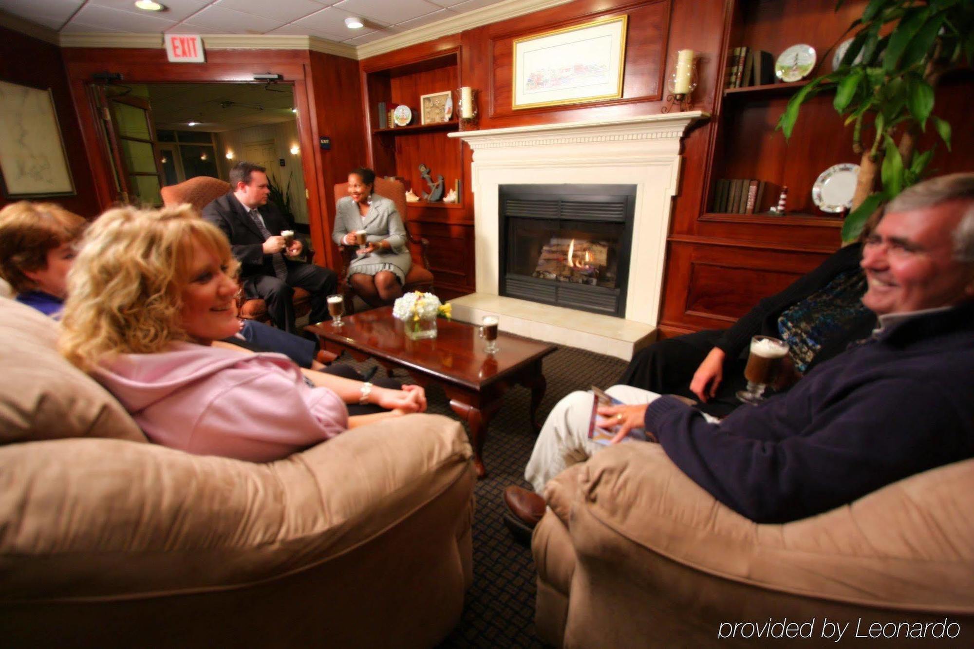 The Newport Harbor Hotel & Marina Interno foto